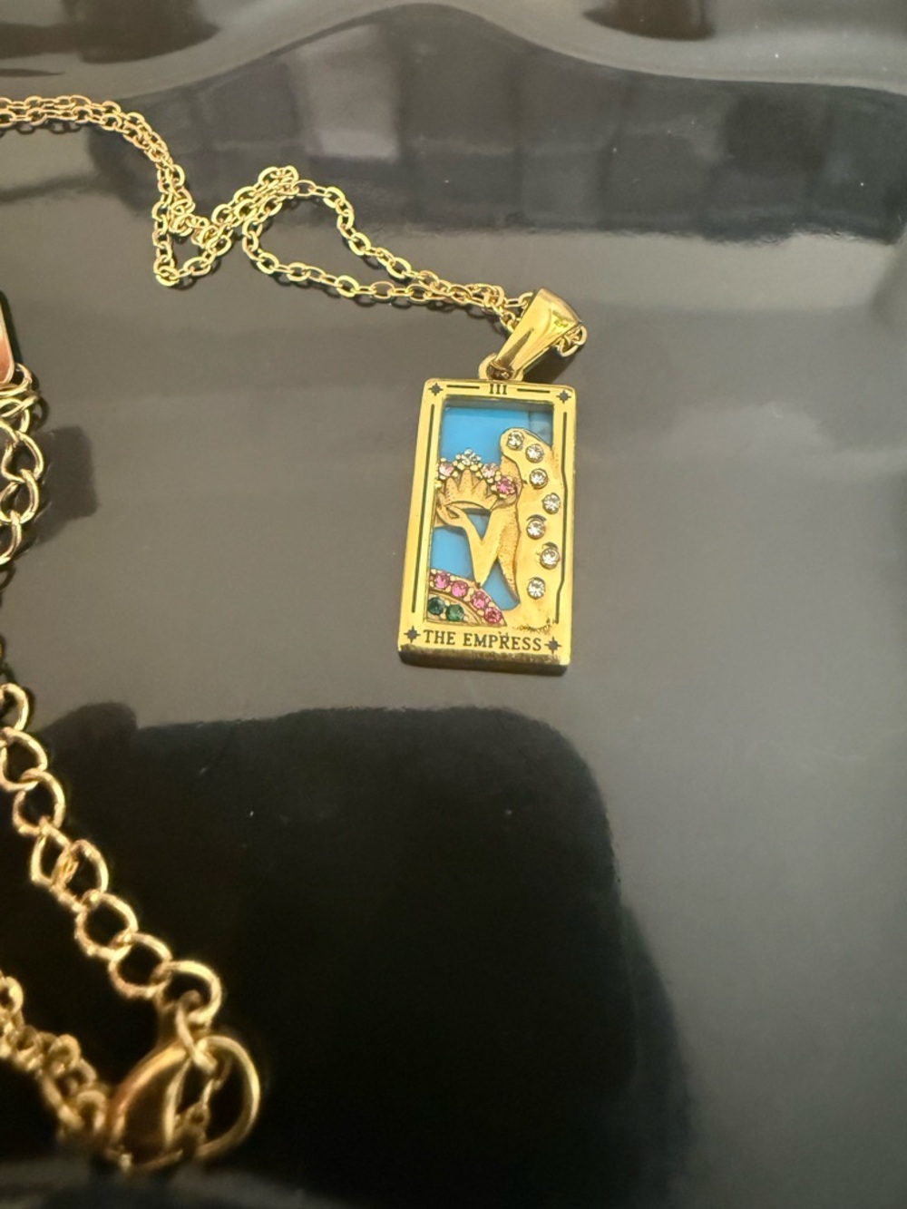 New 18K Gold Plated The Empress Tarot Card Necklace - Picture 3 of 4